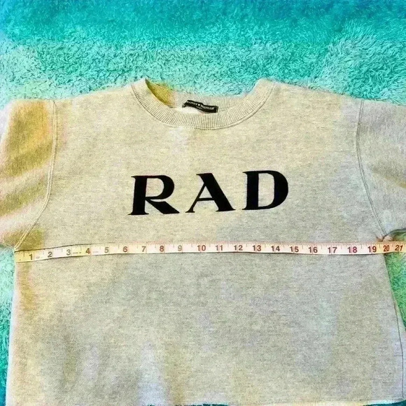 🔥Brandy Melville sweatshirt 🔥 - Picture 3 of 5
